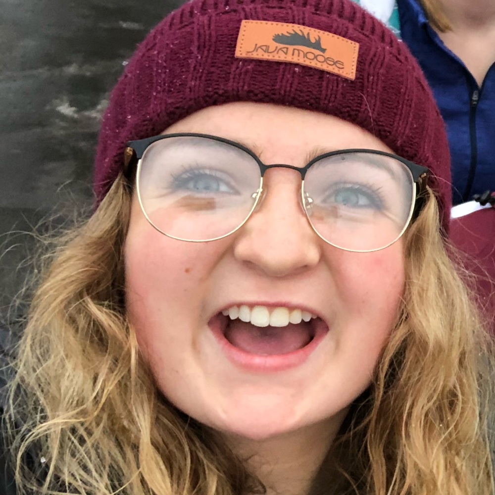 Meet your Posher, Kayla